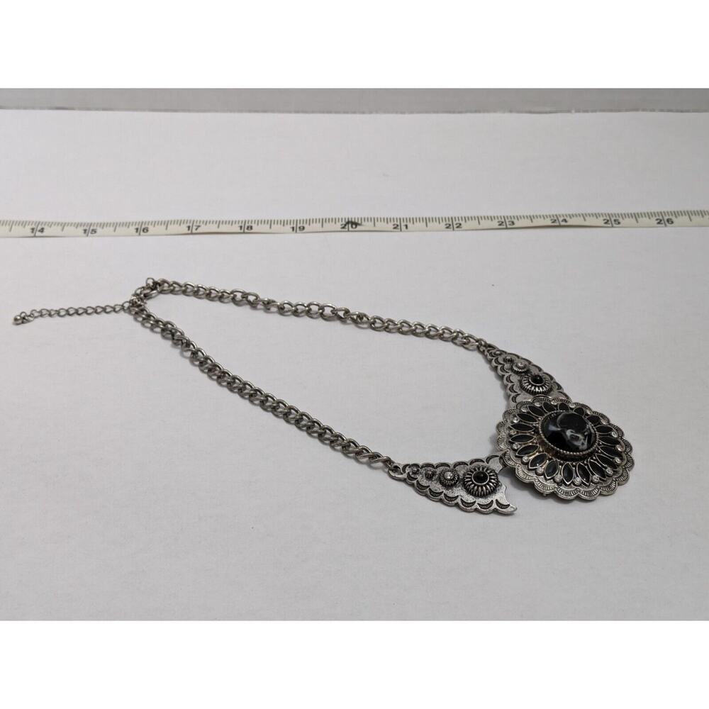 Chocker Necklace Black Stone Ethnic Pendant Silver Tone Oxidized Chain Vintage